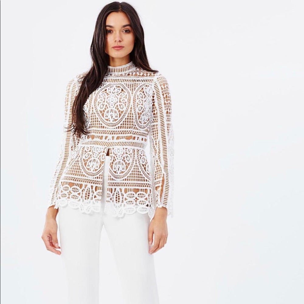 NWT WHITE MINISTRY OF STYLE TOP NEVER WORN